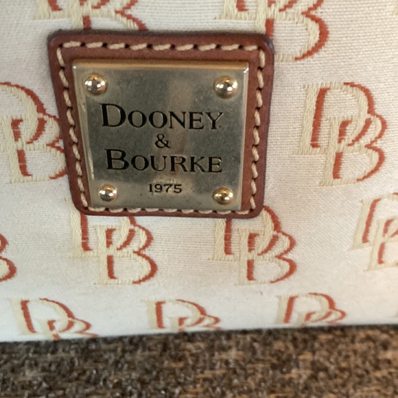Dooney and Burke monogram white canvas purse - Picture 5 of 10